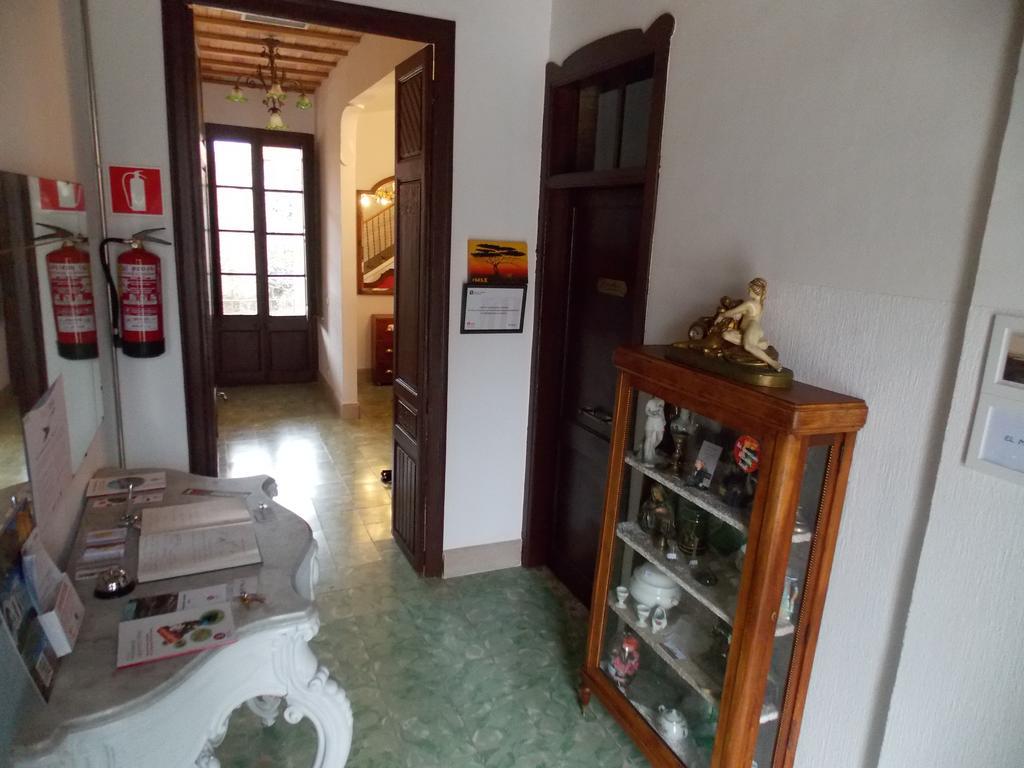 Hostal Cal Pla Sant Llorenc Savall Buitenkant foto