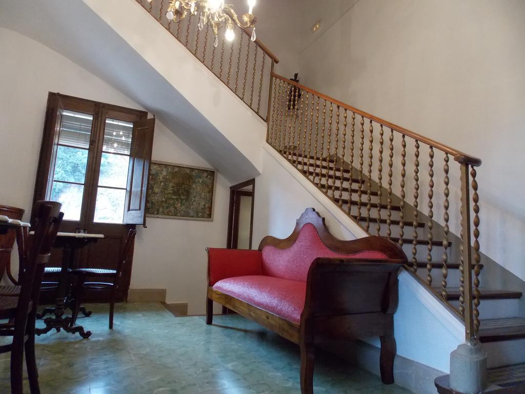 Hostal Cal Pla Sant Llorenc Savall Buitenkant foto