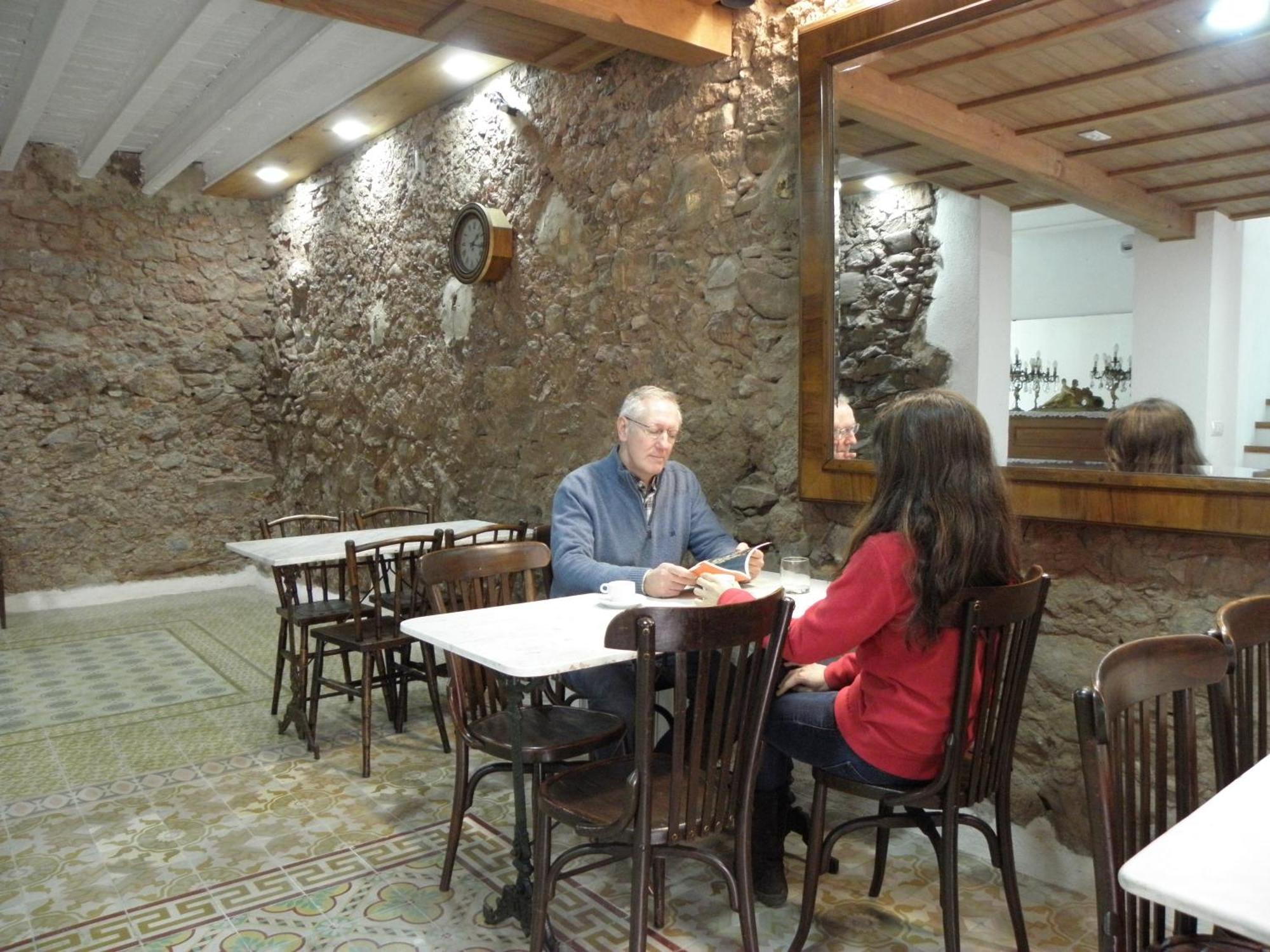 Hostal Cal Pla Sant Llorenc Savall Buitenkant foto